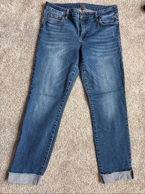 Kut from the Kloth blue denim jeans with gold stitching